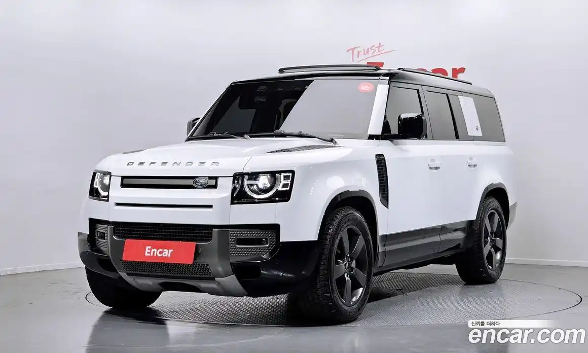 Land Rover Defender 2024 3.0 гидро в Москве № 213903, фото 1