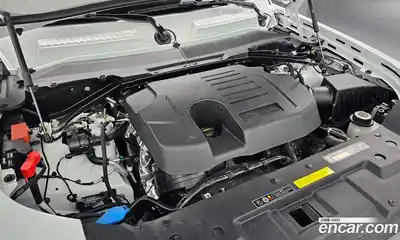 Land Rover Defender 2024 3.0 гидро в Москве № 213903, миниатюра 6