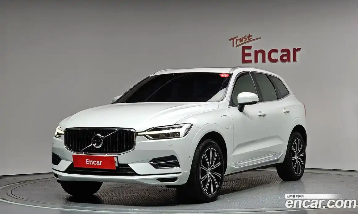 Volvo XC60 2019 2.0 гидро в Москве № 230544, фото 1