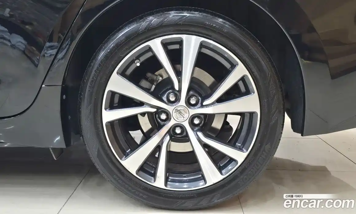 Nissan Maxima 2016 3.5 гидро в Москве № 285022, фото 6