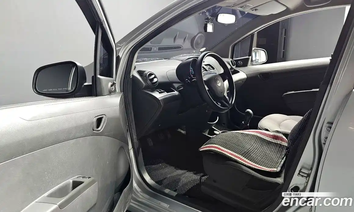 Chevrolet Spark 2012 1.0 механика в Москве № 40403, фото 12