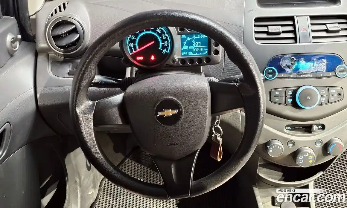 Chevrolet Spark 2012 1.0 механика в Москве № 40403, фото 14