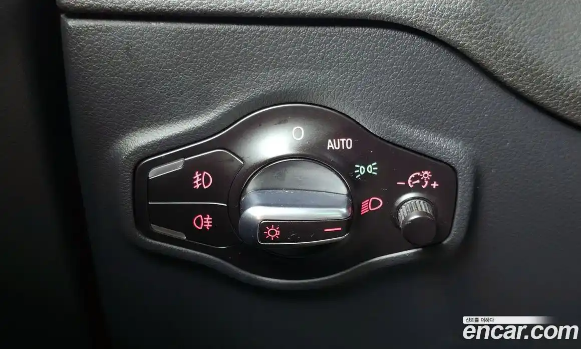 Audi Q5 2015 2.0 гидро в Москве № 1249664, фото 38