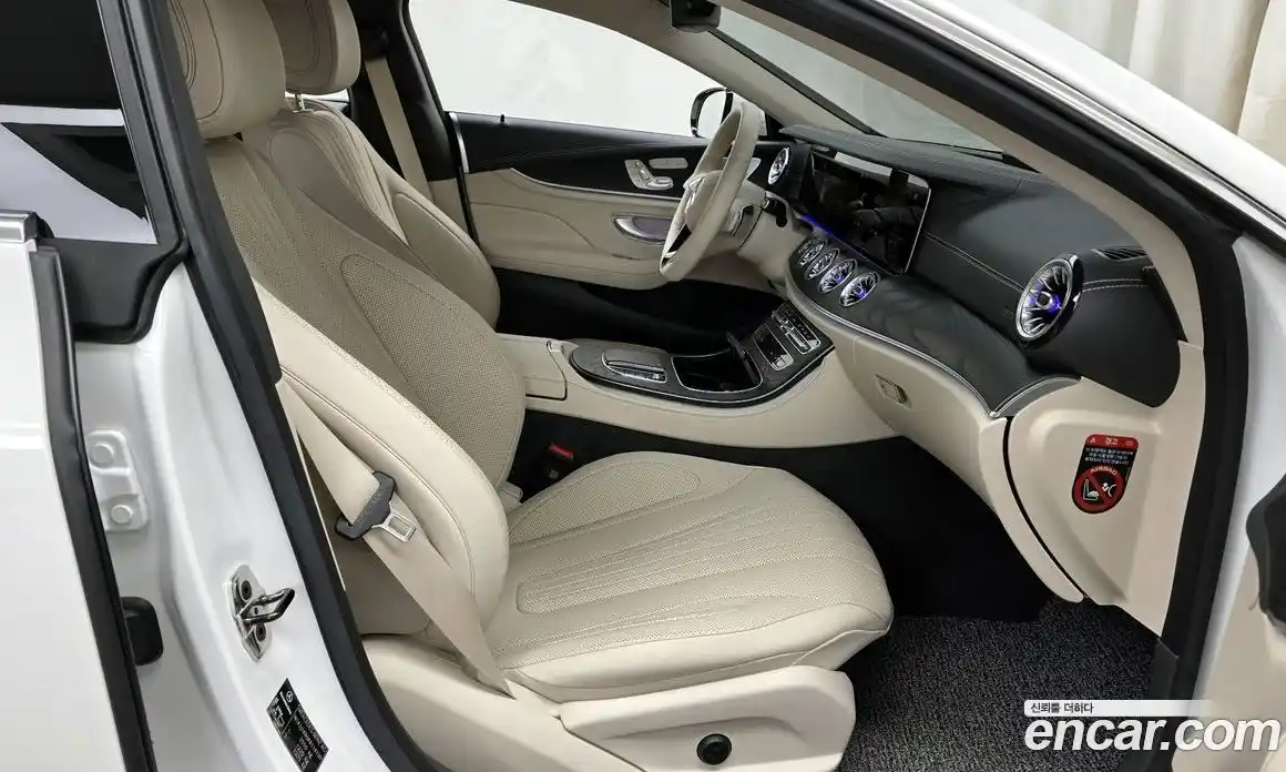 Mercedes-Benz CLS-Class 2023 2.0 гидро в Москве № 1279423, фото 17