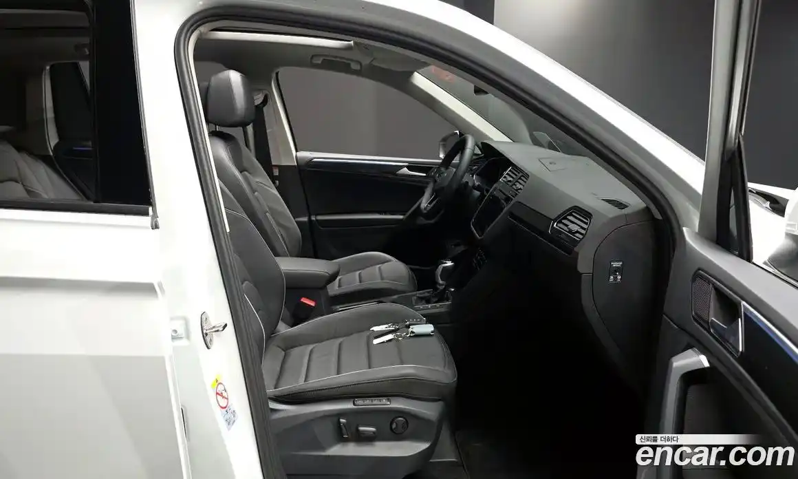 Volkswagen Tiguan 2024 2.0 гидро в Москве № 1281474, фото 16