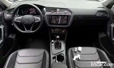 Volkswagen Tiguan 2024 2.0 гидро в Москве № 1281474, миниатюра 10