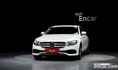 Mercedes-Benz E-Class 2019 2.0 гидро в Москве № 1291578, миниатюра 3