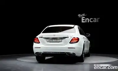 Mercedes-Benz E-Class 2019 2.0 гидро в Москве № 1291578, миниатюра 4