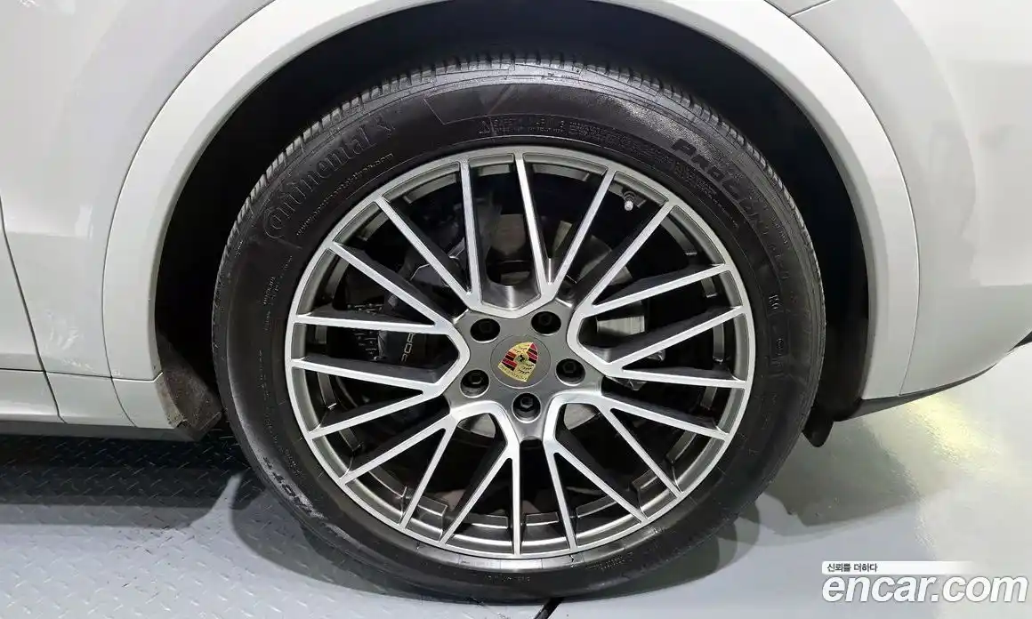 Porsche Cayenne 2023 3.0 гидро в Москве № 1292539, фото 7