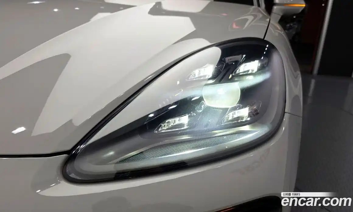 Porsche Cayenne 2023 3.0 гидро в Москве № 1292539, фото 8