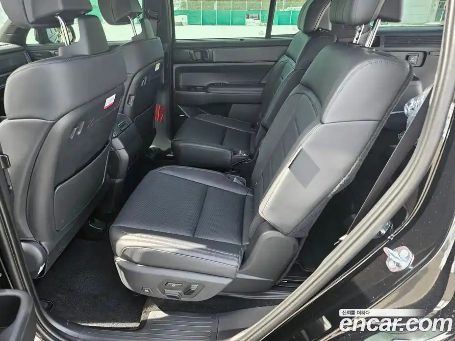 Hyundai Santa Fe 2025 2.5 гидро в Москве № 129545, фото 17