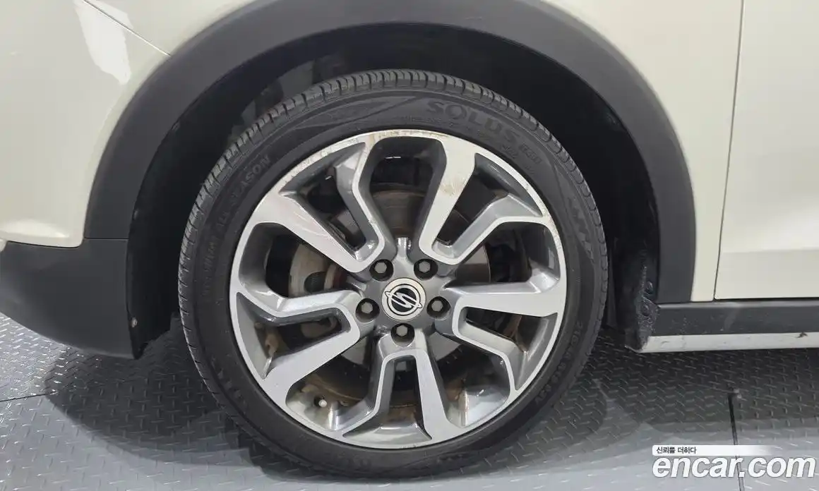 SsangYong TIBOLI 2015 1.6 гидро в Москве № 1319452, фото 4