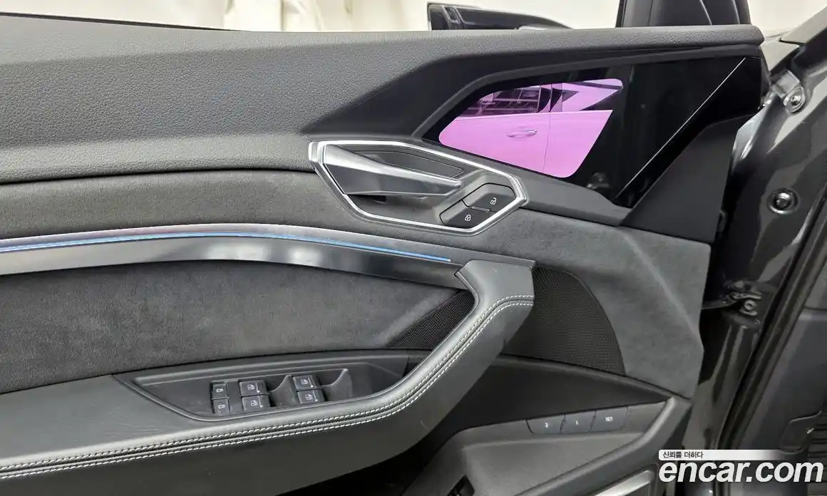 Audi e-tron 2023 0.2 гидро в Москве № 1322414, фото 28