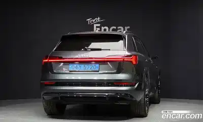 Audi e-tron 2023 0.2 гидро в Москве № 1322414, миниатюра 4
