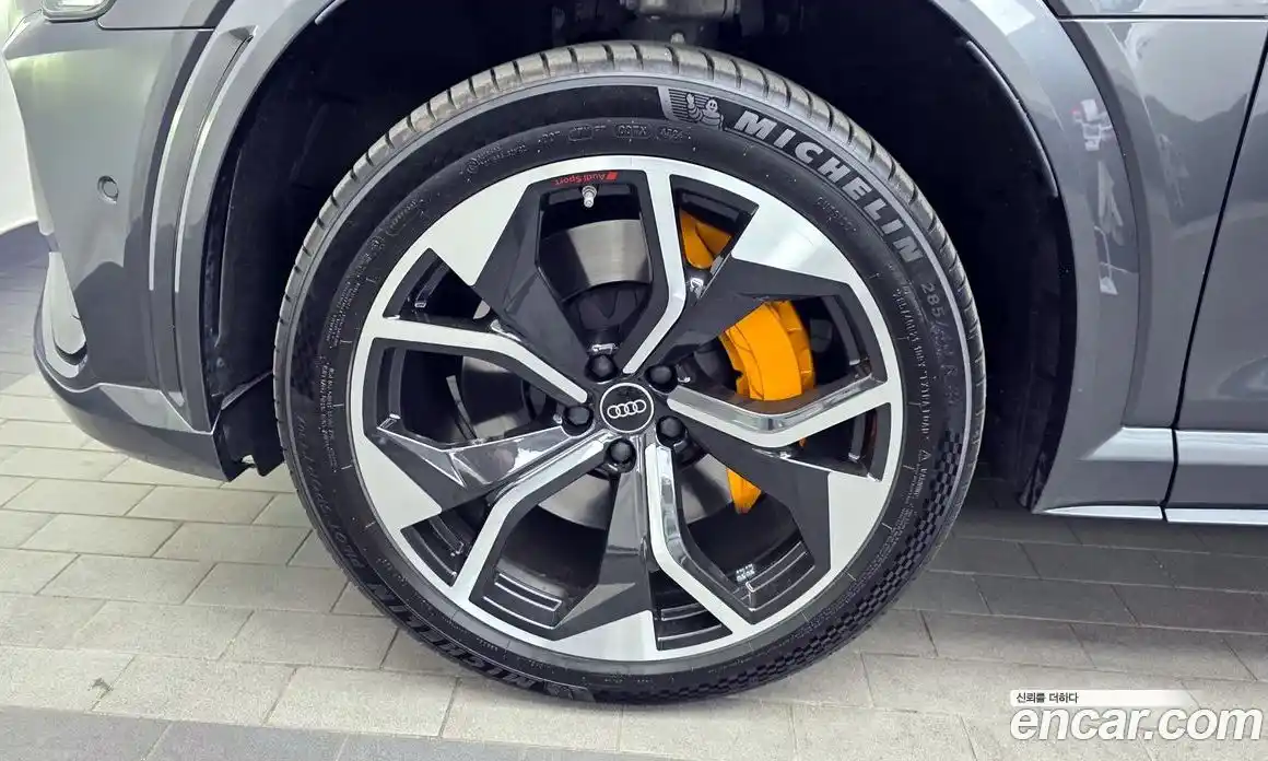 Audi e-tron 2023 0.2 гидро в Москве № 1322414, фото 5
