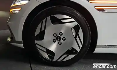 Genesis G80 2025 0.2 гидро в Москве, миниатюра 4