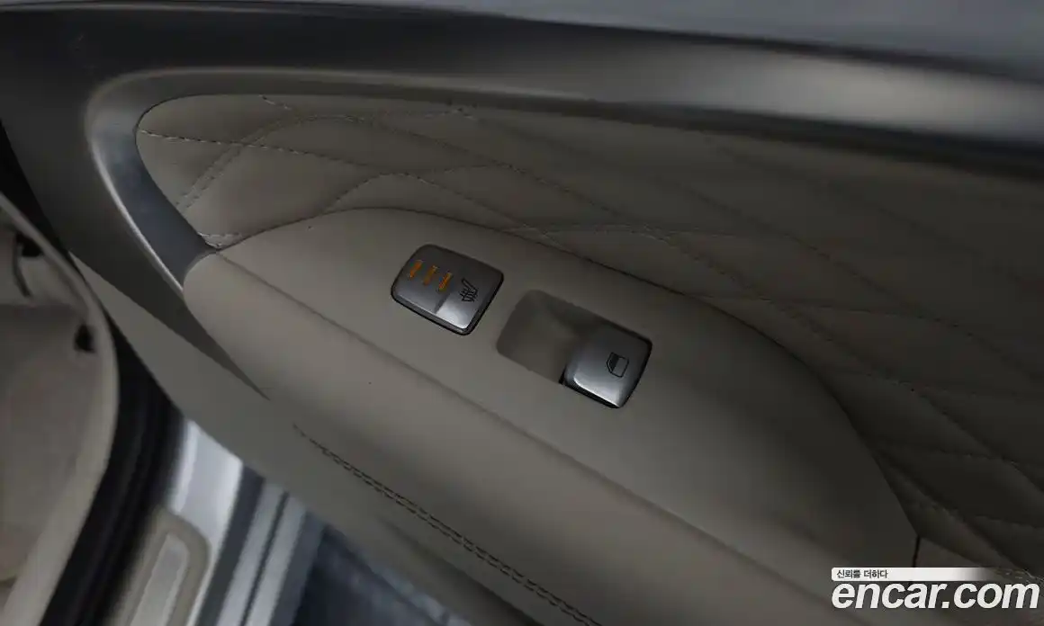 Genesis G70 2018 2.0 гидро в Москве № 1343289, фото 25