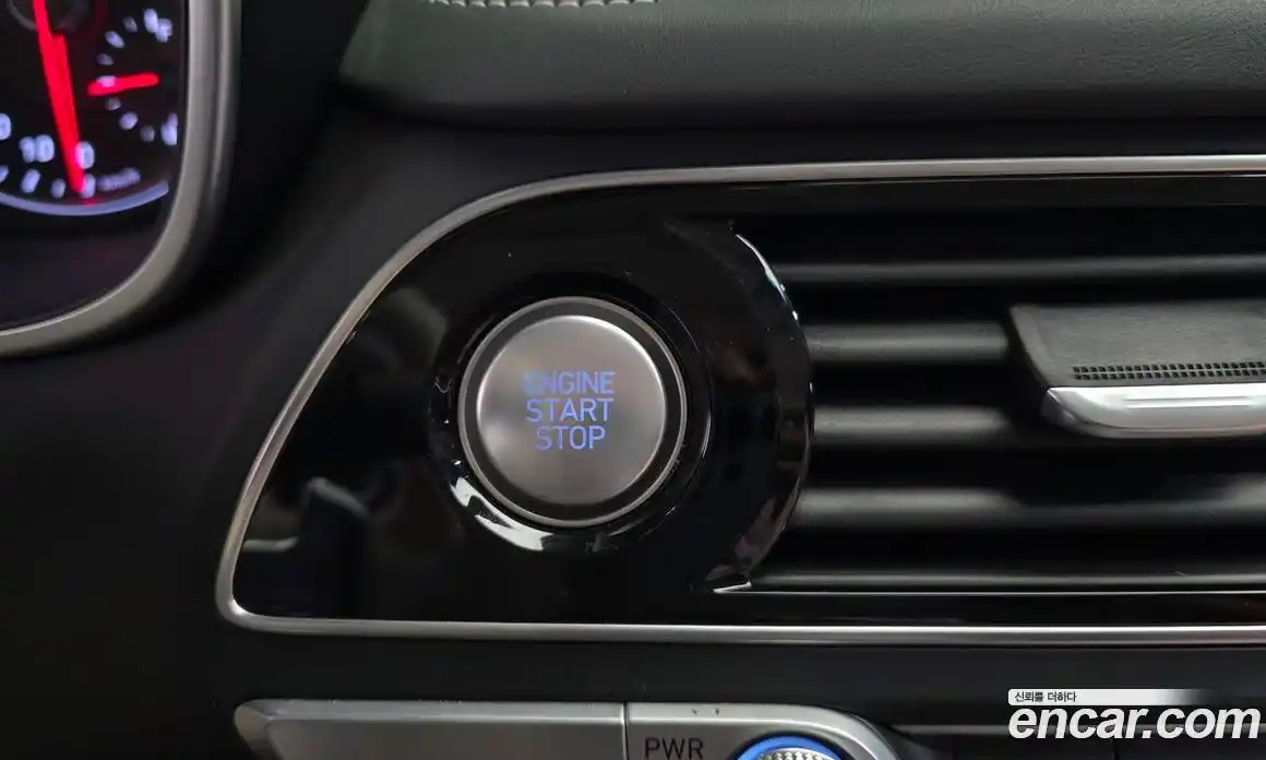 Genesis G70 2018 2.0 гидро в Москве № 1343289, фото 31