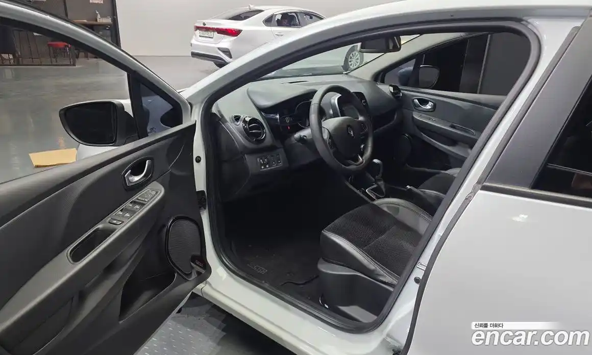 Renault Cilo 2019 1.5 гидро в Москве № 1346263, фото 13