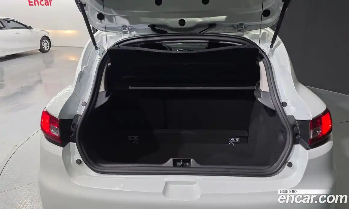 Renault Cilo 2019 1.5 гидро в Москве № 1346263, фото 23