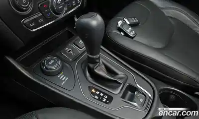 Jeep Cherokee 2019 2.4 гидро в Москве № 1350611, миниатюра 12