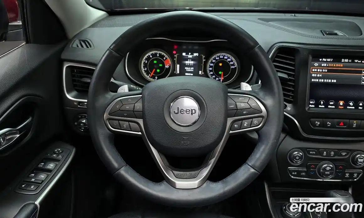 Jeep Cherokee 2019 2.4 гидро в Москве № 1350611, фото 19