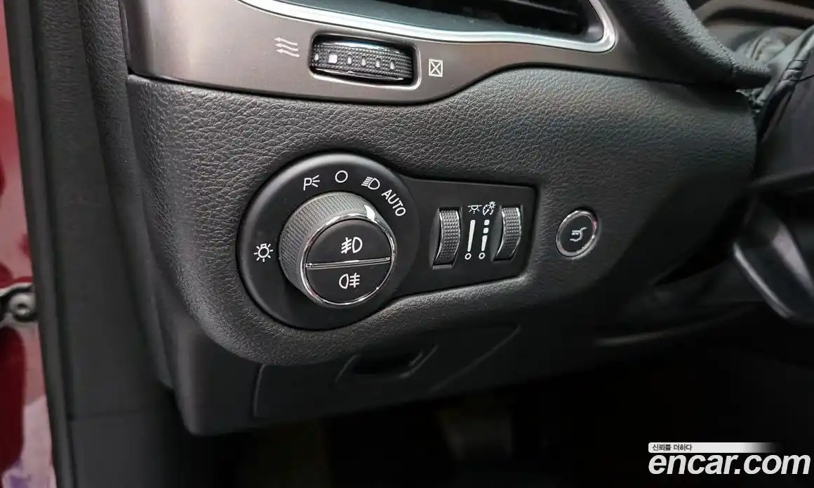 Jeep Cherokee 2019 2.4 гидро в Москве № 1350611, фото 24