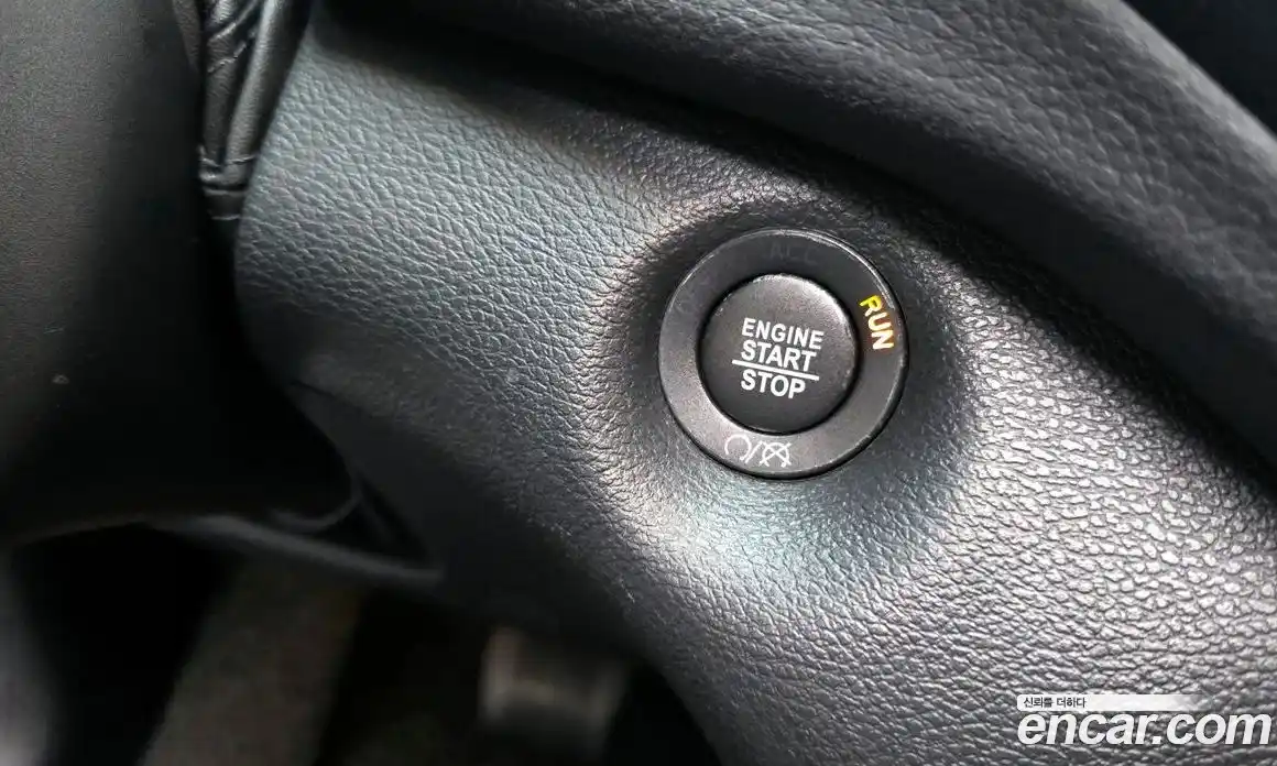 Jeep Cherokee 2019 2.4 гидро в Москве № 1350611, фото 28