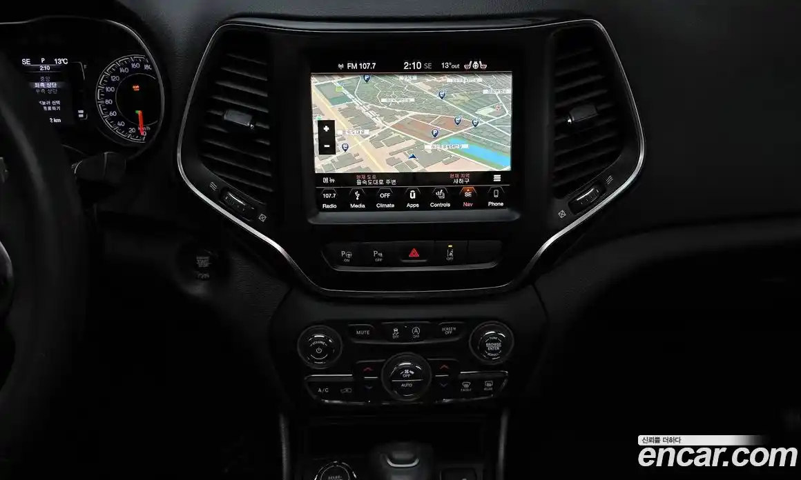 Jeep Cherokee 2019 2.4 гидро в Москве № 1350611, фото 36