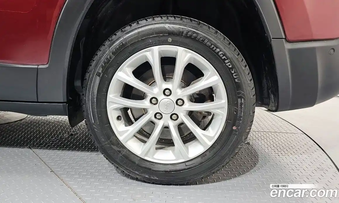 Jeep Cherokee 2019 2.4 гидро в Москве № 1350611, фото 7
