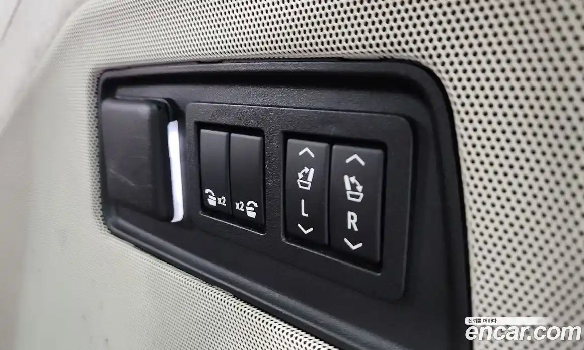 Cadillac Escalade 2022 6.2 гидро в Москве № 1351340, фото 36