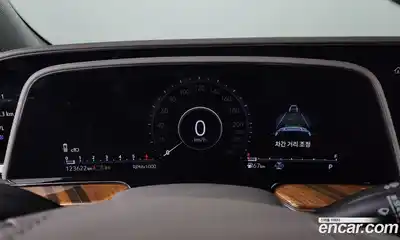 Cadillac Escalade 2022 6.2 гидро в Москве № 1351340, миниатюра 10