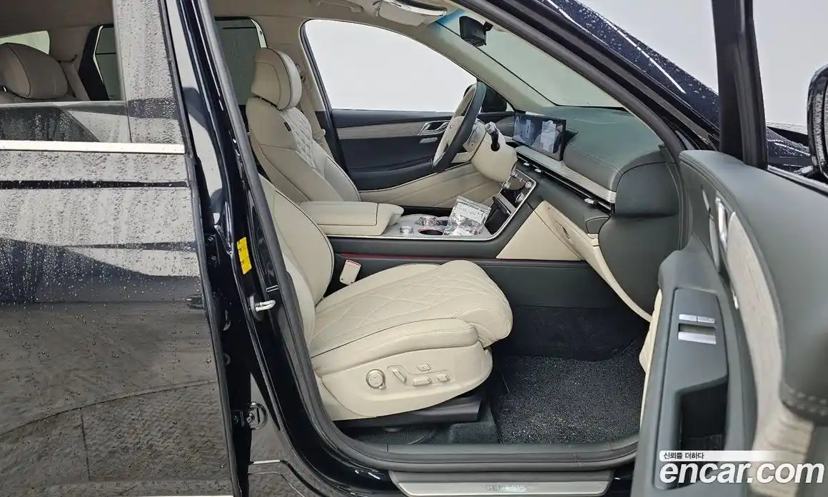 Genesis GV80 2024 2.5 гидро в Москве, фото 17