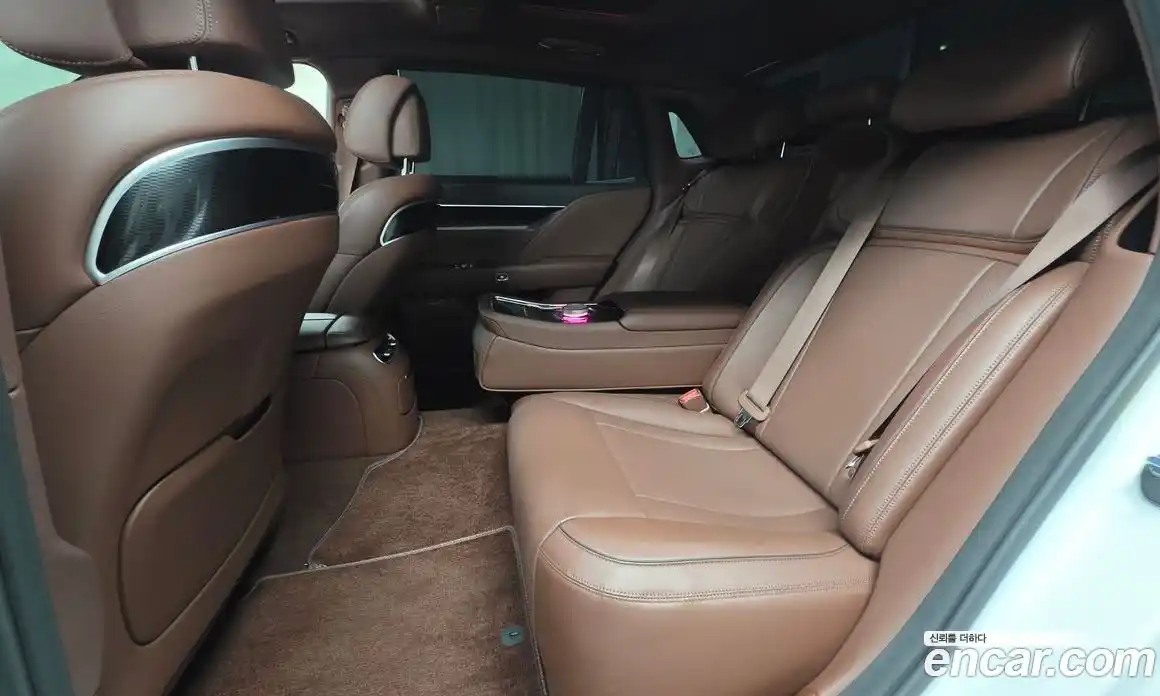 Genesis G90 2025 3.5 гидро в Москве, фото 18