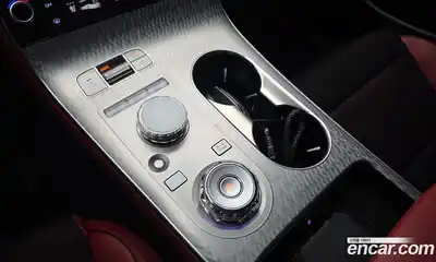 Genesis GV70 2024 2.5 гидро в Москве № 1399667, миниатюра 12