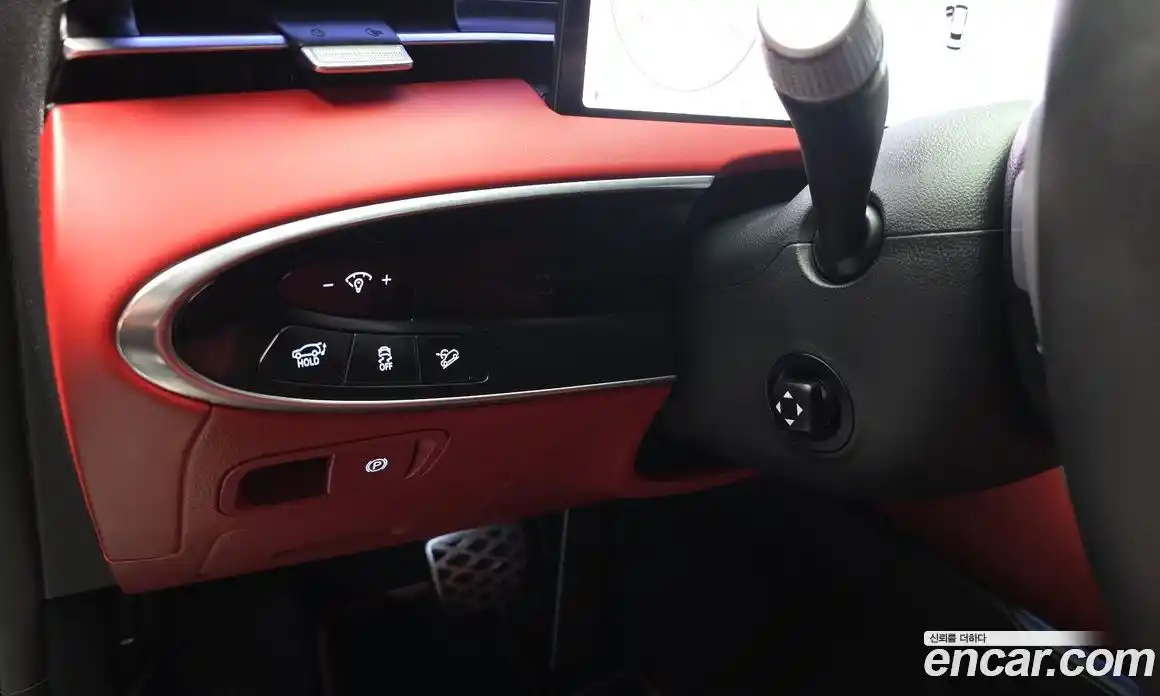 Genesis GV70 2024 2.5 гидро в Москве № 1399667, фото 27