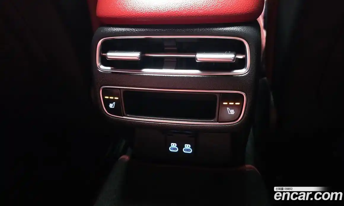 Genesis GV70 2024 2.5 гидро в Москве № 1399667, фото 31