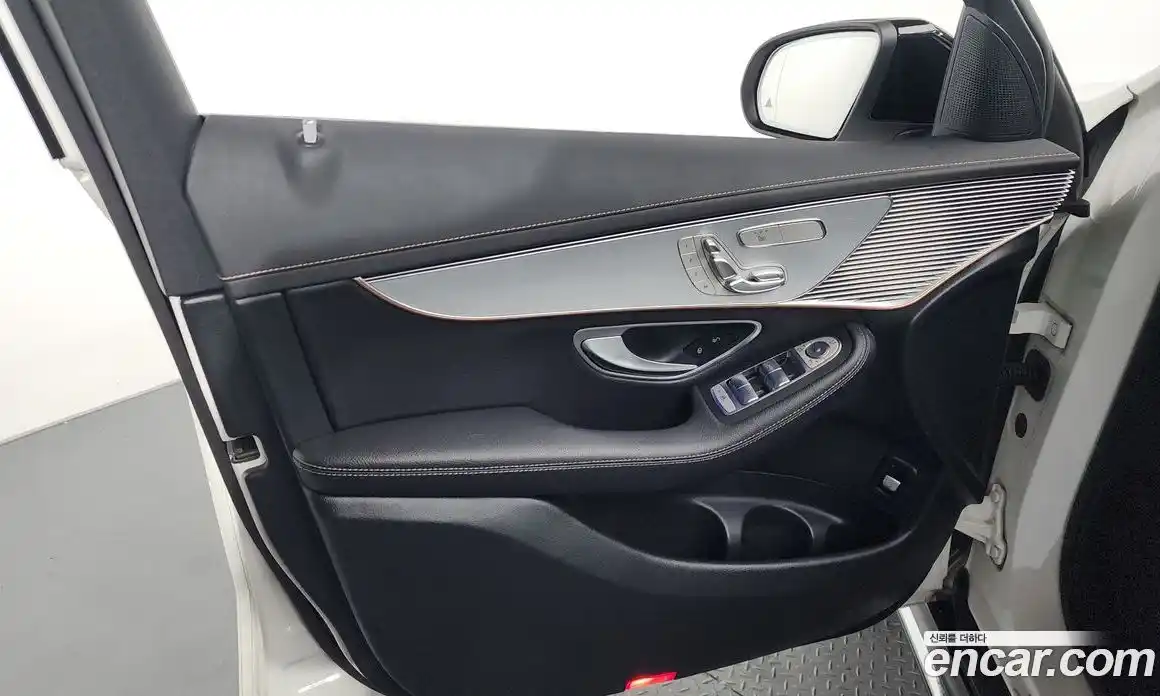Mercedes-Benz EQC 2020 0.2 гидро в Москве № 1403815, фото 14
