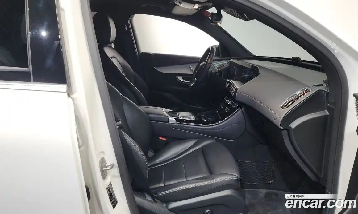 Mercedes-Benz EQC 2020 0.2 гидро в Москве № 1403815, фото 16