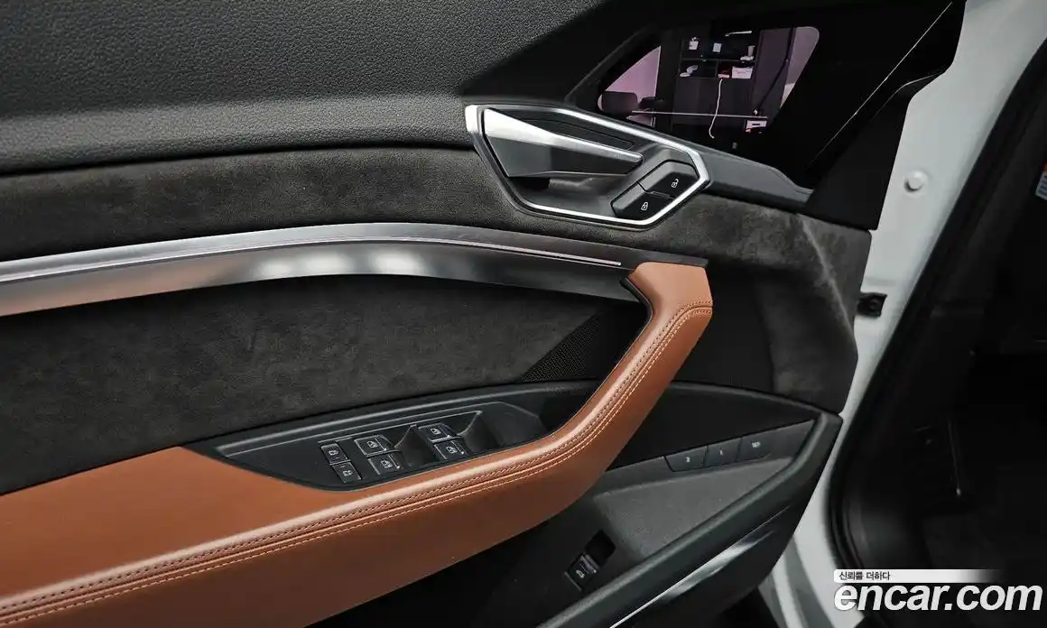 Audi e-tron 2020 0.2 гидро в Москве № 1404323, фото 23