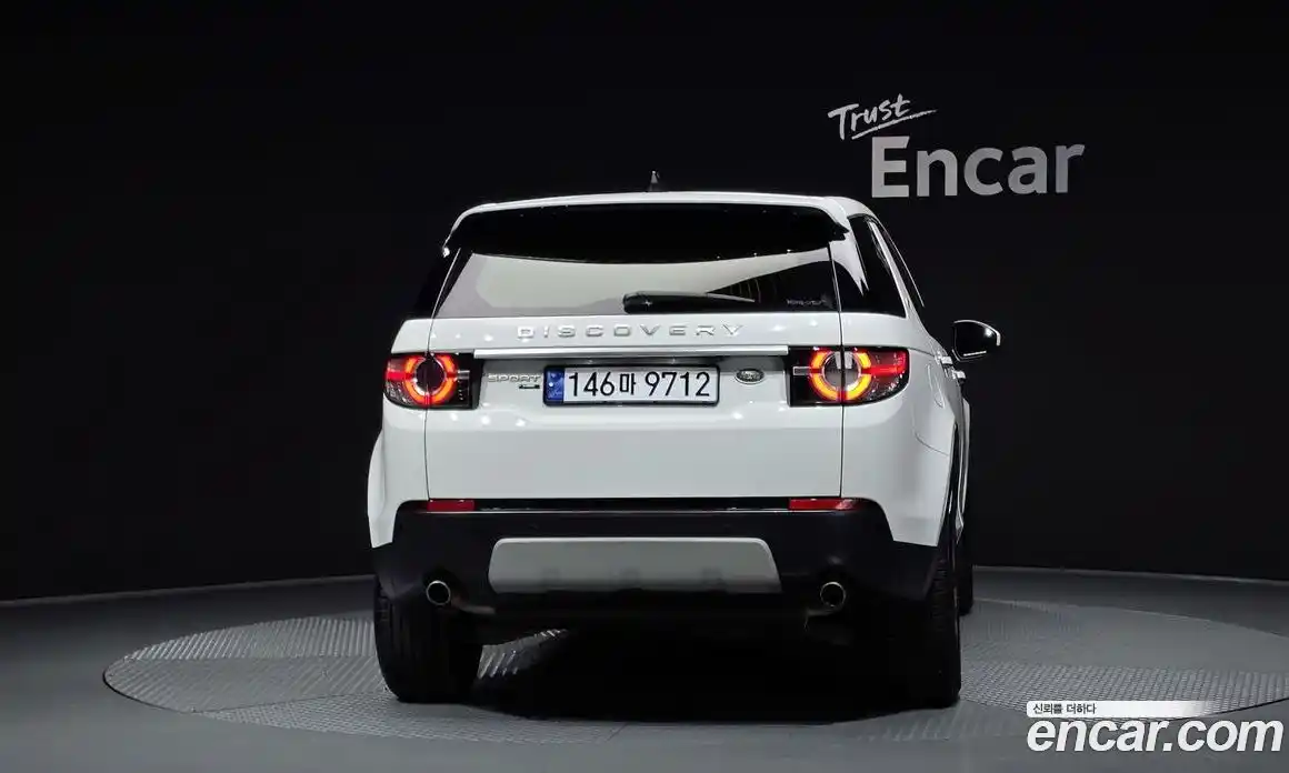 Land Rover Discovery Sport 2018 2.0 гидро в Москве № 1405129, фото 4