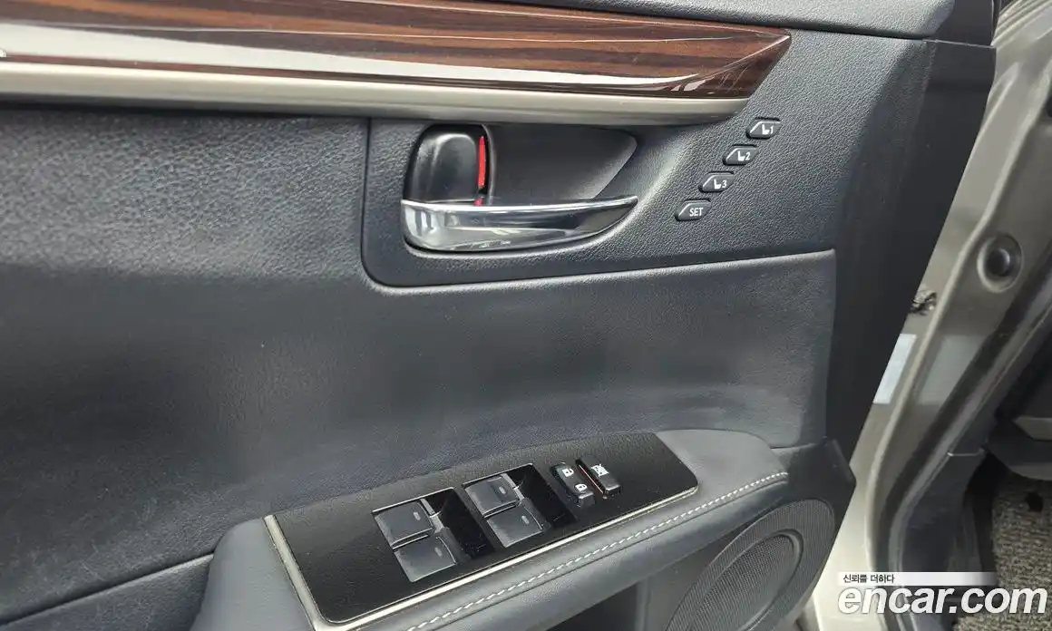 Lexus ES 2018 2.5 гидро в Москве № 1405391, фото 20