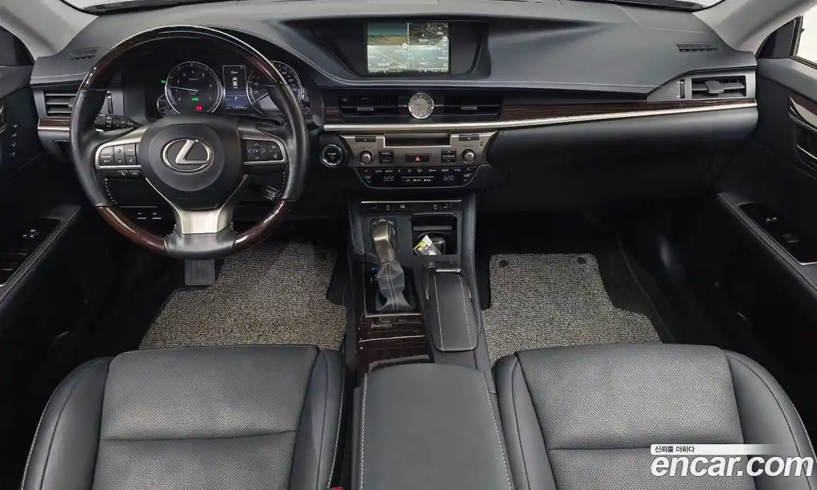 Lexus ES 2018 2.5 гидро в Москве № 1405391, фото 10
