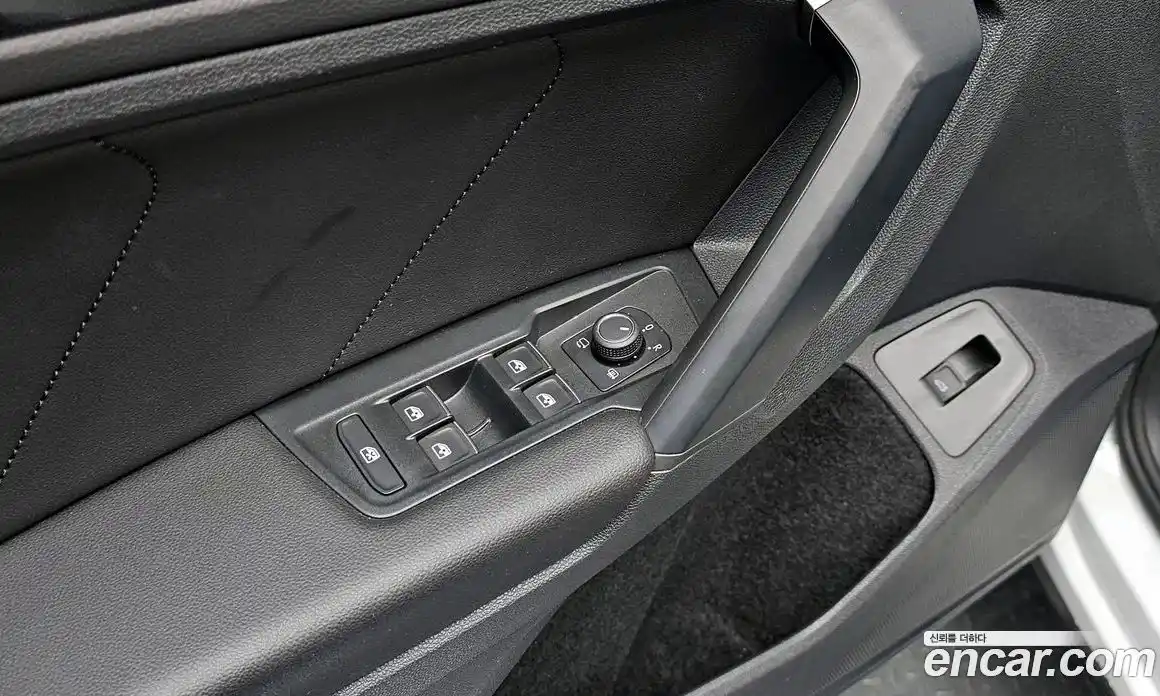 Volkswagen Tiguan 2022 2.0 гидро в Москве № 1405529, фото 28