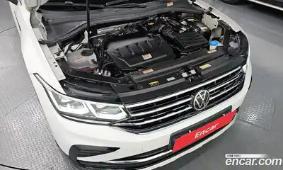 Volkswagen Tiguan 2022 2.0 гидро в Москве № 1405529, миниатюра 6