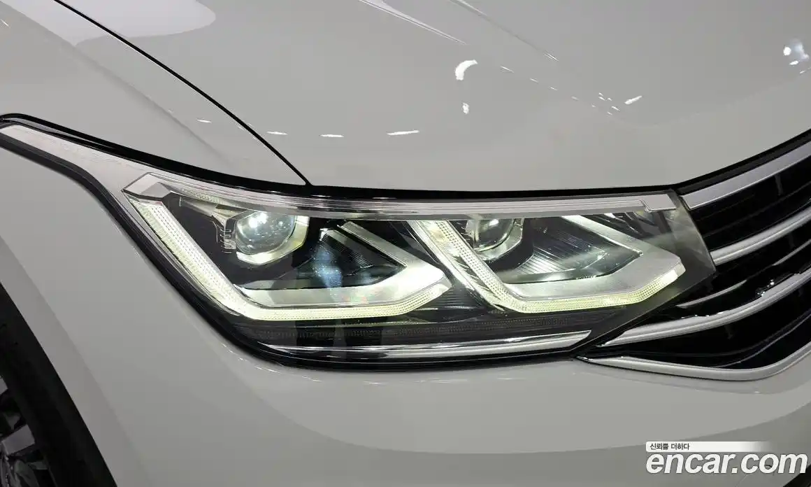 Volkswagen Tiguan 2022 2.0 гидро в Москве № 1405529, фото 8