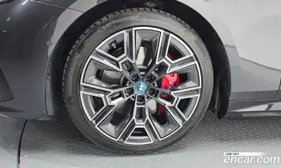 BMW i5 2023 0.2 гидро в Москве № 1417808, миниатюра 4