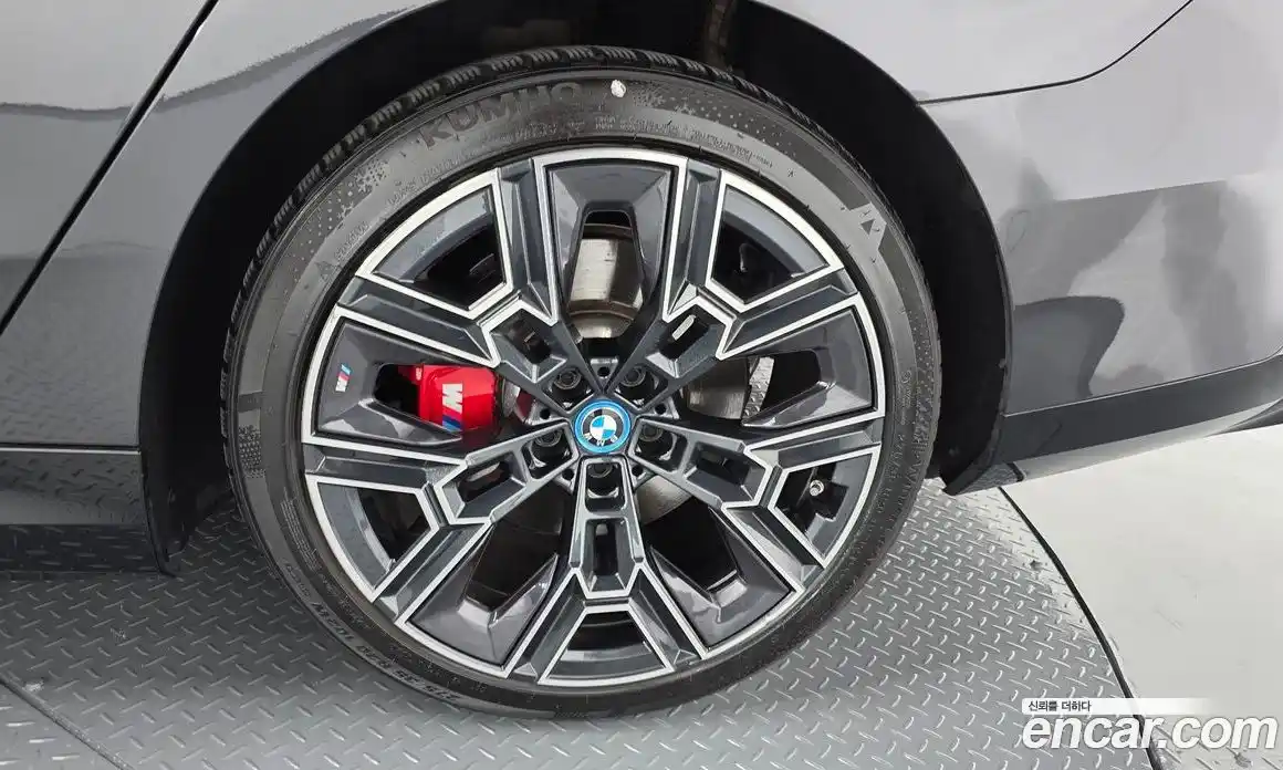 BMW i5 2023 0.2 гидро в Москве № 1417808, фото 6