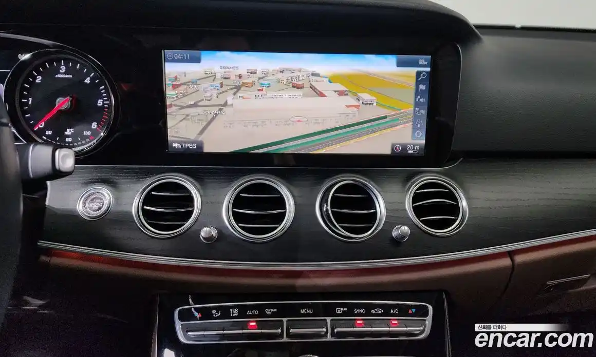 Mercedes-Benz E-Class 2018 1.9 гидро в Москве № 1421759, фото 18