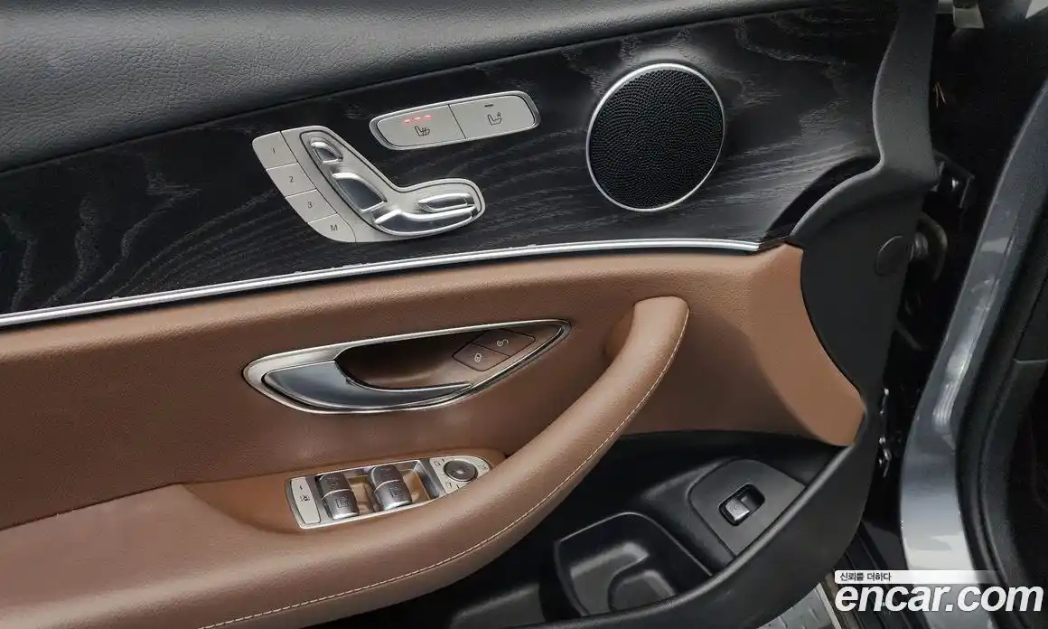 Mercedes-Benz E-Class 2018 1.9 гидро в Москве № 1421759, фото 32
